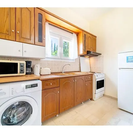 Mercury 1 Apartment Peroulades (Corfu)